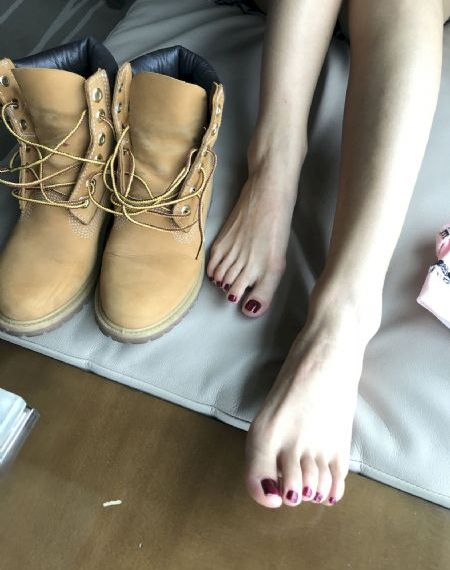 亚洲美女与野兽